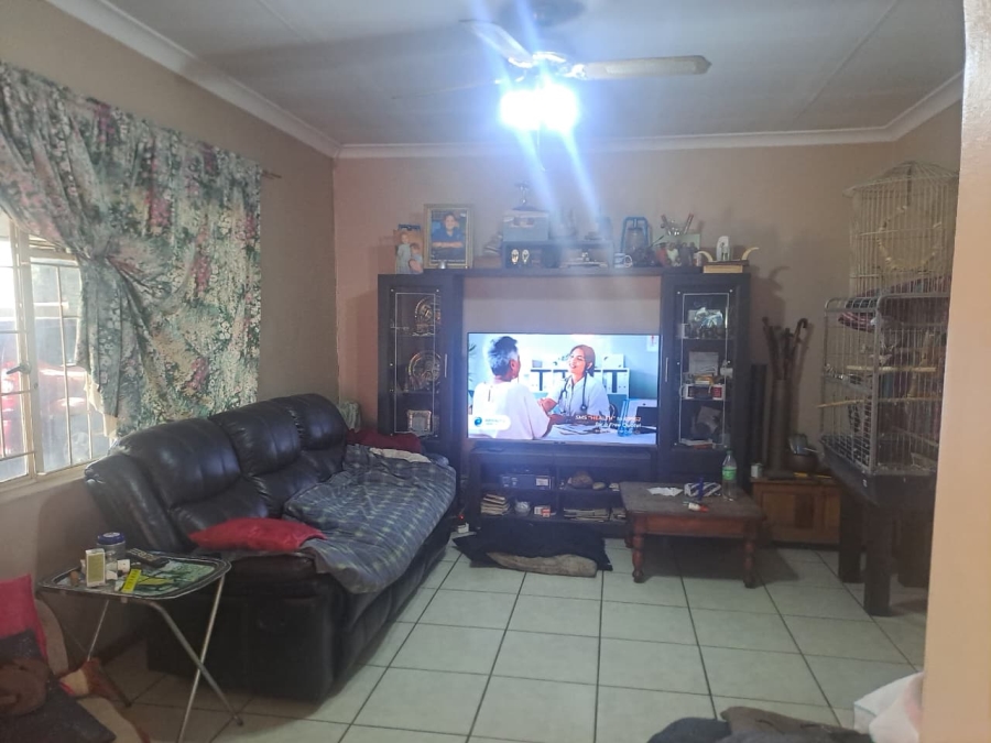 3 Bedroom Property for Sale in Rustenburg North North West